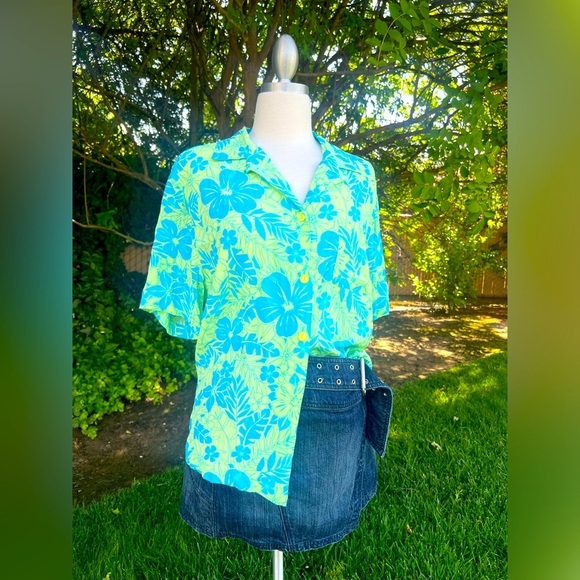 Marsh Landing plus size Teal and Yellow Floral Shirt - Picture 1 of 7